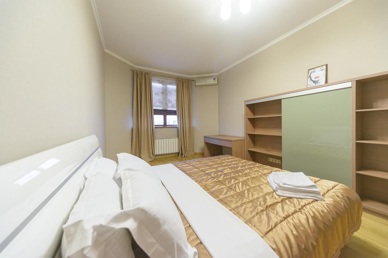 Partner Guest House Shota Rustaveli Kiev Buitenkant foto